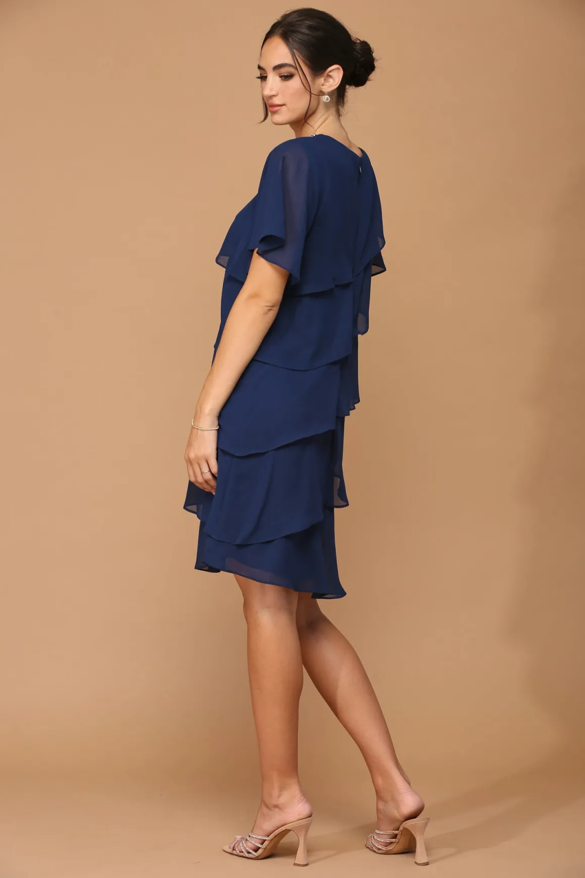 Knælang festkjole 3361