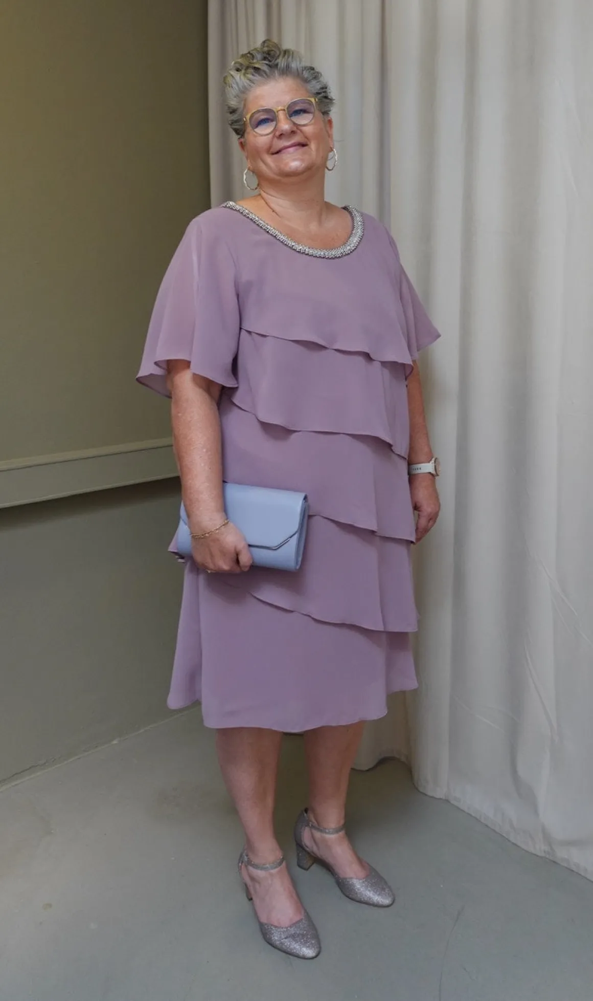 Knælang festkjole 3361