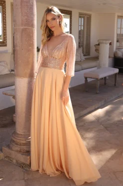 Lang festkjole i guld med ærmer MF101